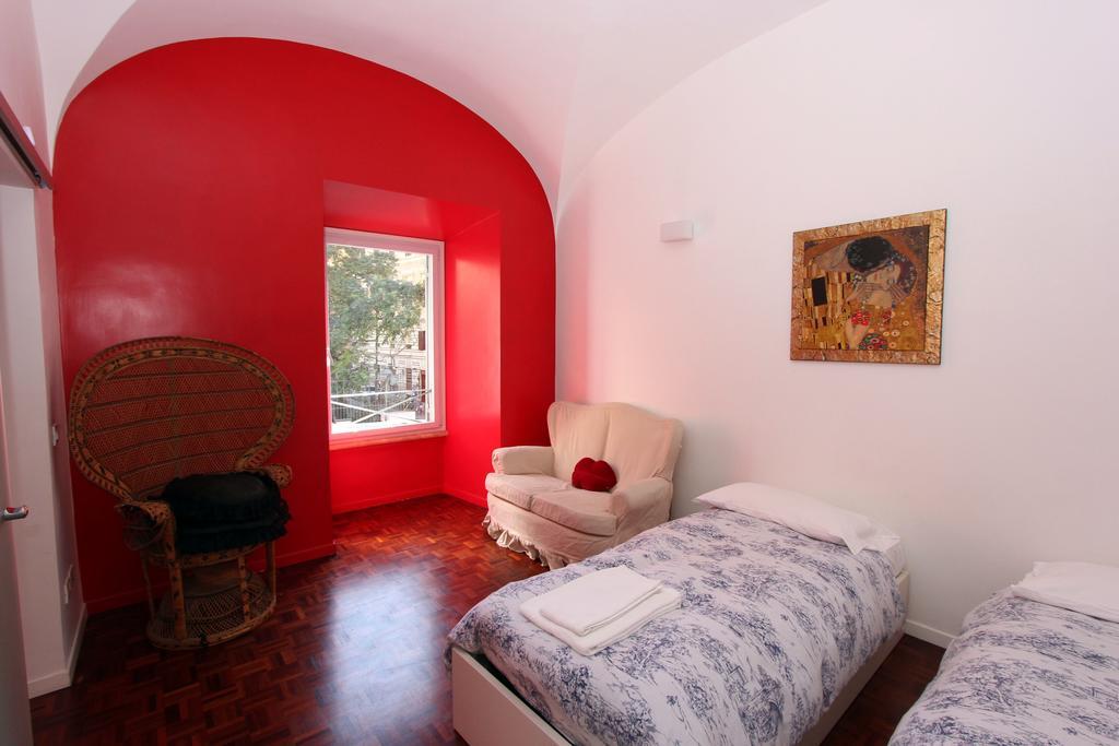 Nazionale Flat Roma Exterior foto